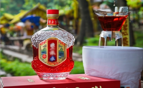 成都進口紅酒市場 剖析葡萄酒原裝進口和原瓶進口